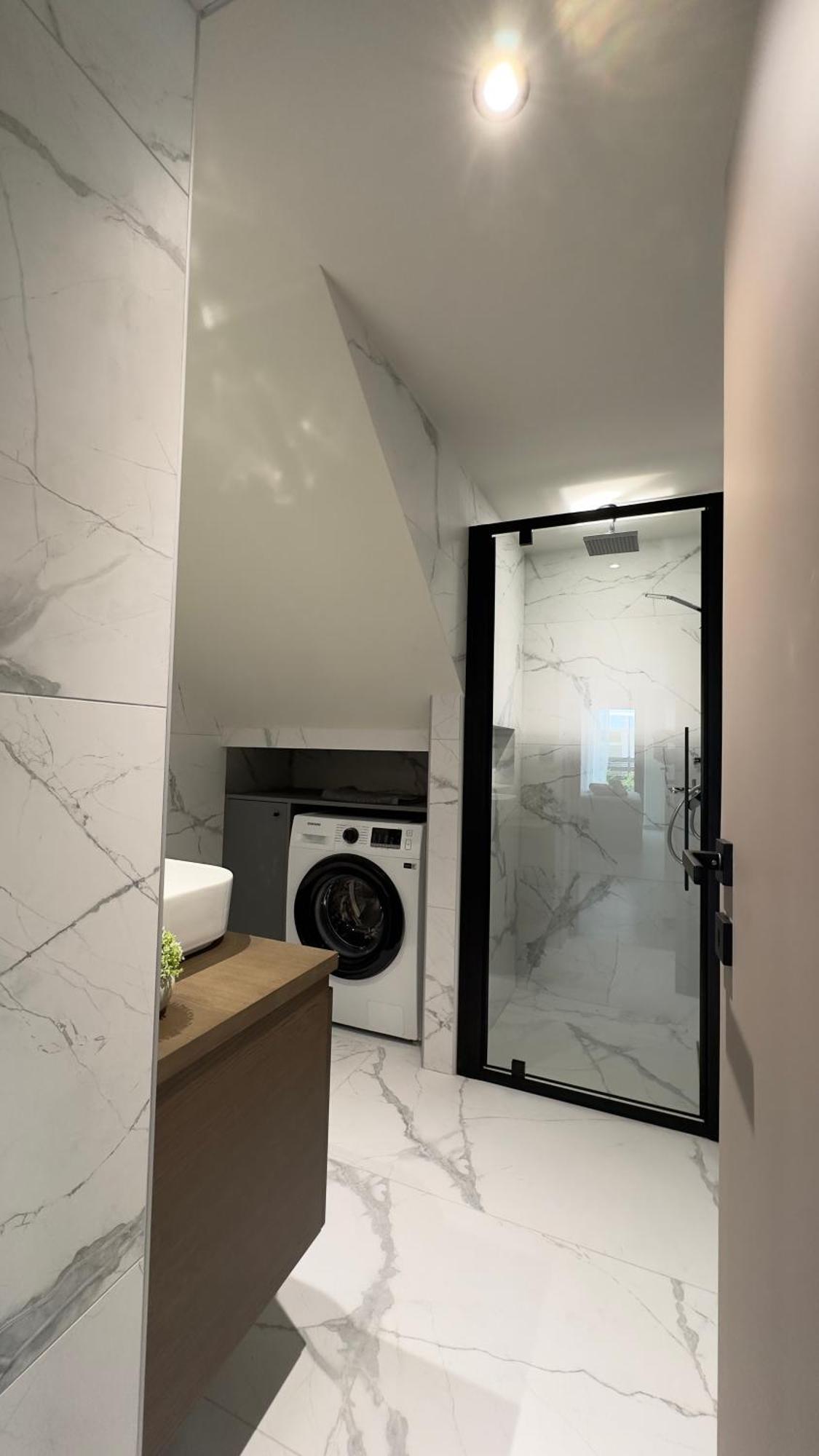 30 Senses Luxury Apartment Insight เอียลิซอส ภายนอก รูปภาพ
